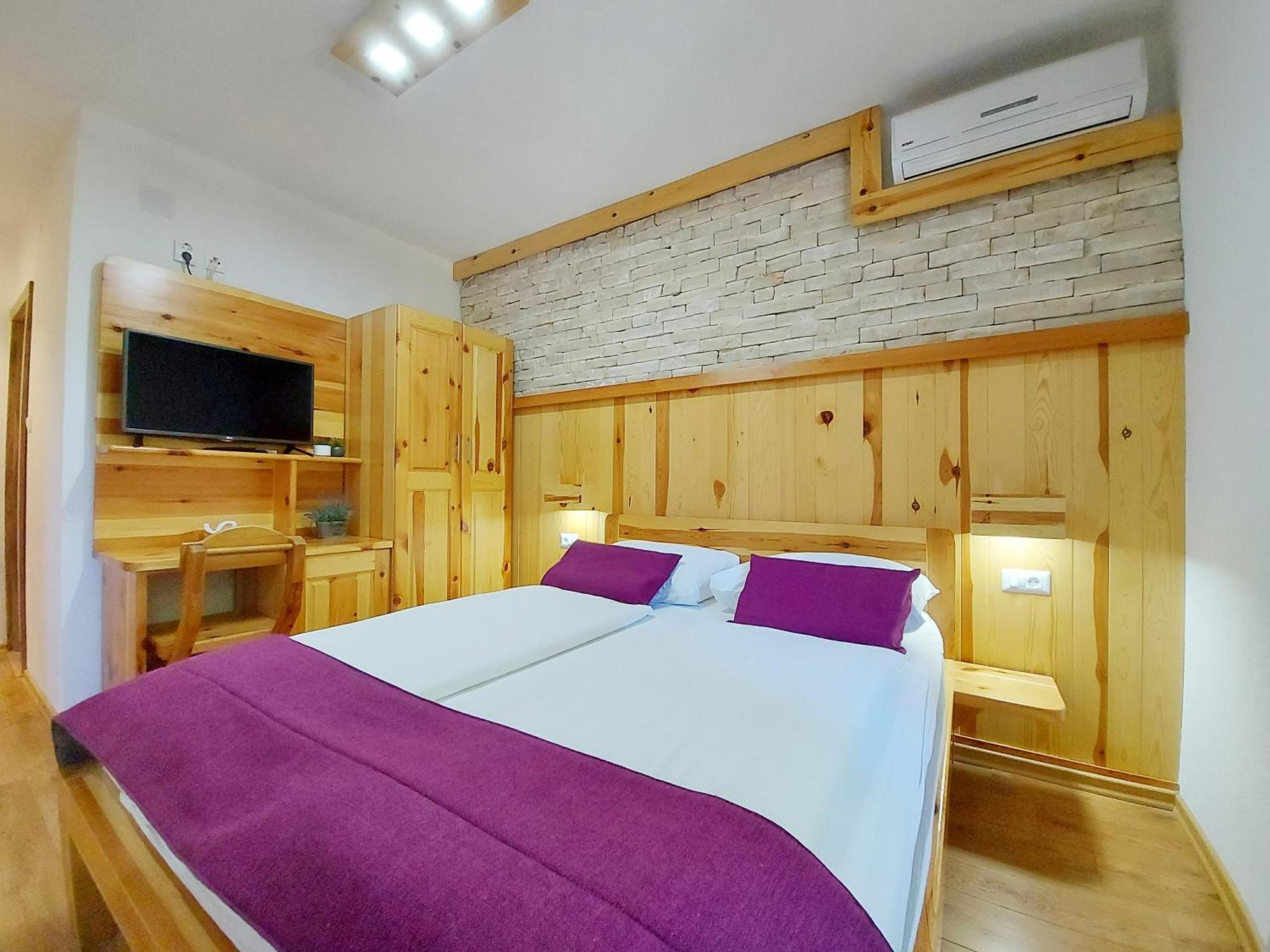 Plitvice Etno House I Bed & Breakfast Plitvička Jezera Eksteriør bilde